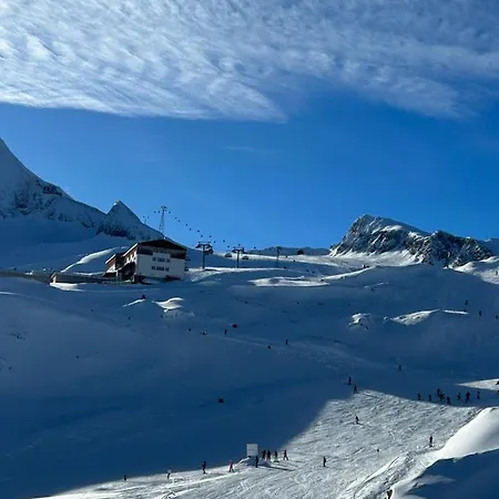 Woodyard 1 And 2 - Two Available * Piesendorf