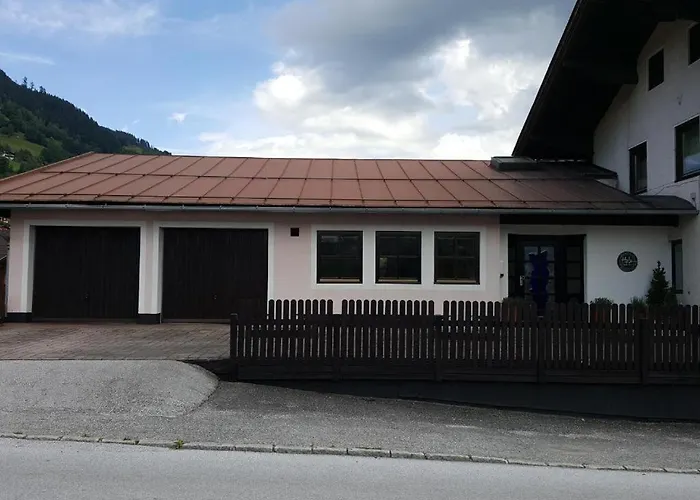 Woodyard 1 And 2 - Two Available Piesendorf